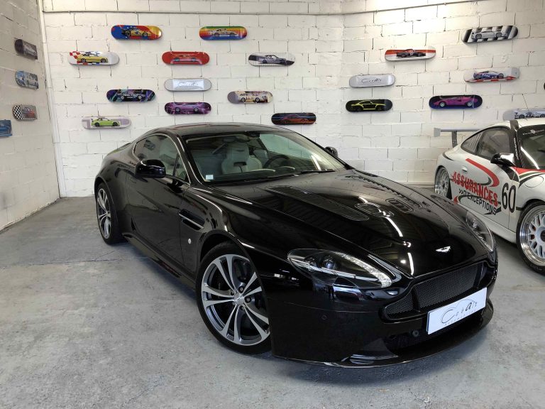 Aston Martin V12 S Vantage 2014