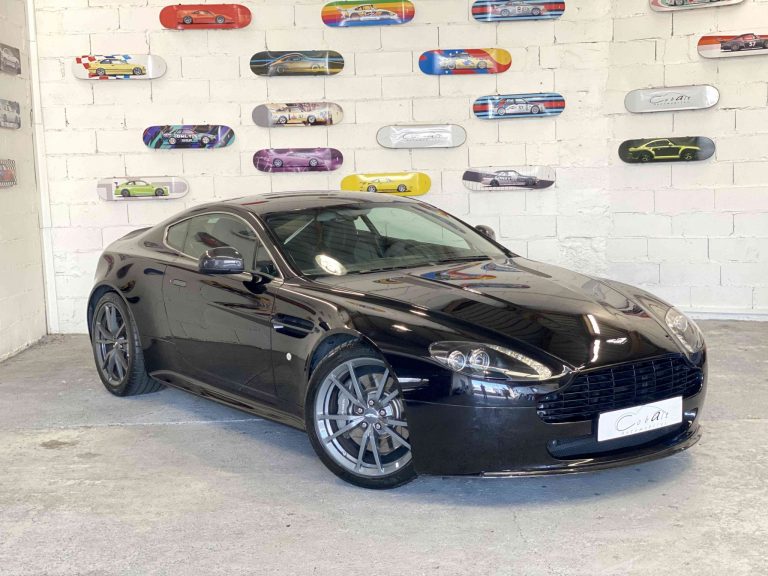 Aston Martin V8 Vantage 4.7 boîte manuelle