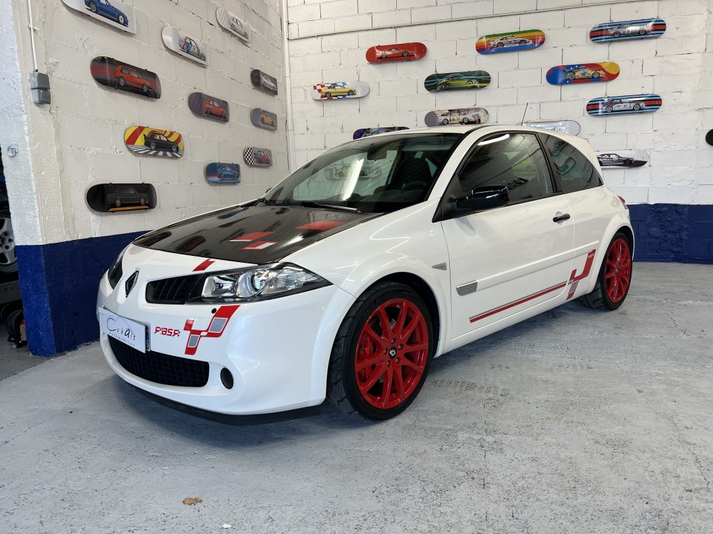 Renault Megane R-26R – Cobalt Automobiles