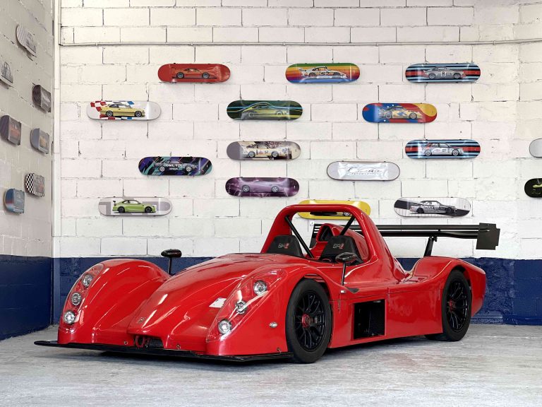 Radical SR3-SL immatriculée