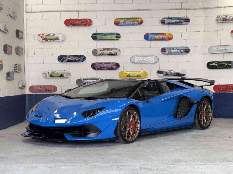 Lamborghini Aventador SVJ roadster