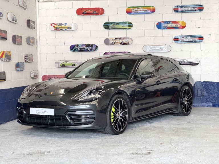 Porsche Panamera Hybrid 4 Sporturismo Platinum